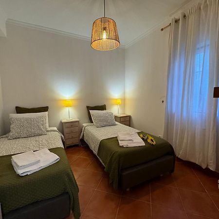 Quarto Duplo Com Terraco E Casa De Banho Privativa - Em Casa De Praia Em Almograve - Trilho Dos Pescadores Экстерьер фото